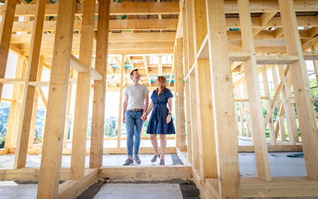 Lower Mortgages + Red-Hot Locales: Potent Combo for a 93-Rated Homebuilder
