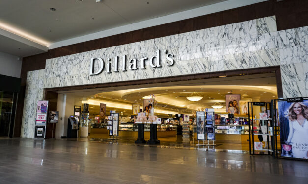 “Strong Bullish” Dillard’s Stock Has Holiday Momentum