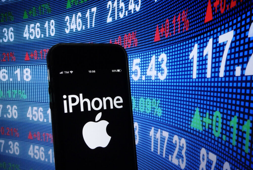 Apple’s $3.3 Trillion Self-Destructing Business Model